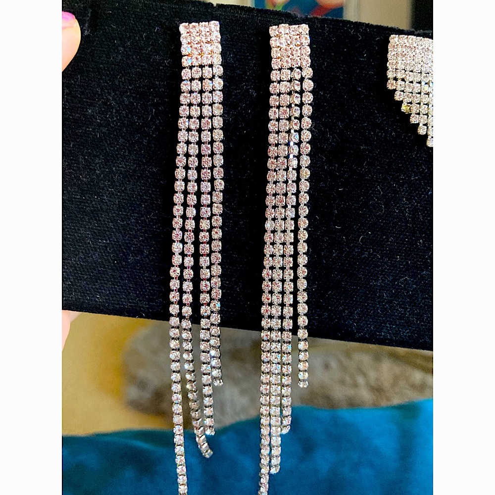 Rhinestone drop earrings